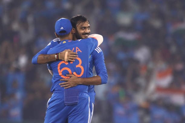India VS Australia , 5th T20I , venue , pitch report , Probable playing xI.